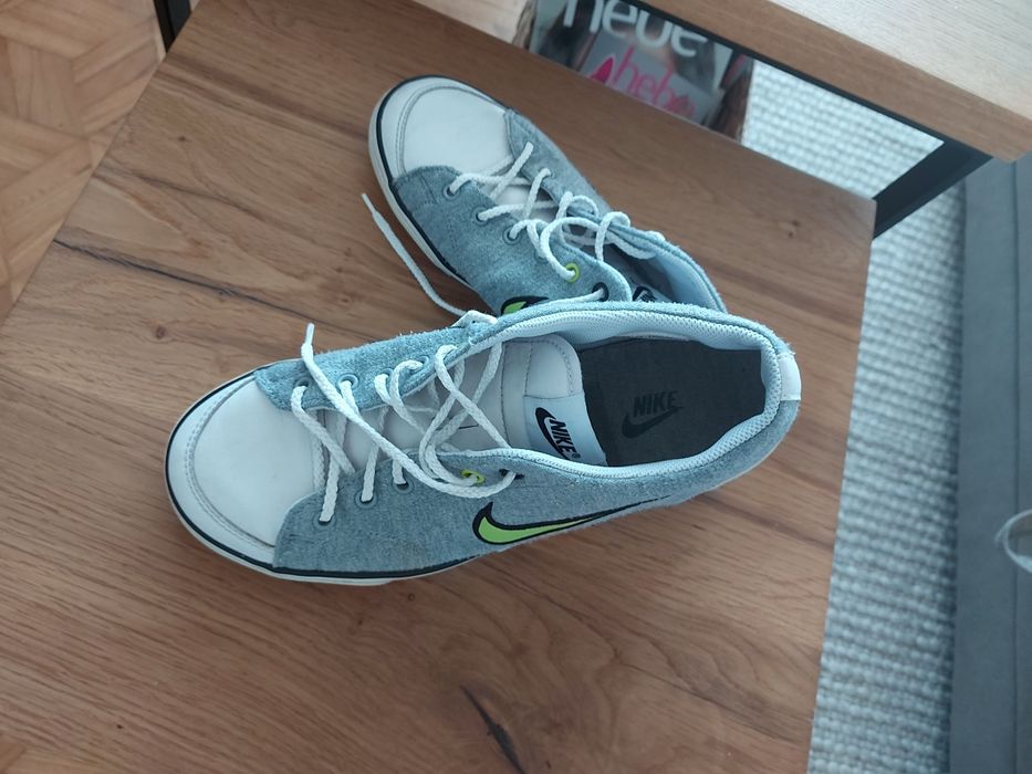 Buty Nike damskie