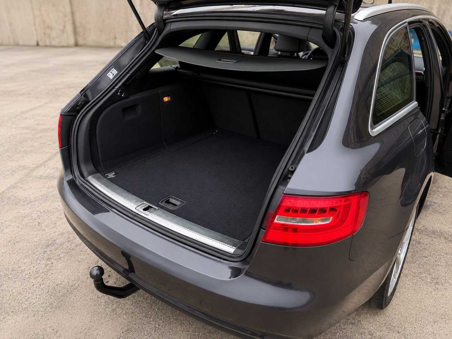 AUDI A4 AVANT 2.0 TDI- Desde 240€ por mês