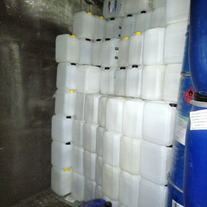 Продам каністри на 20л бу під бензин чи дизель.