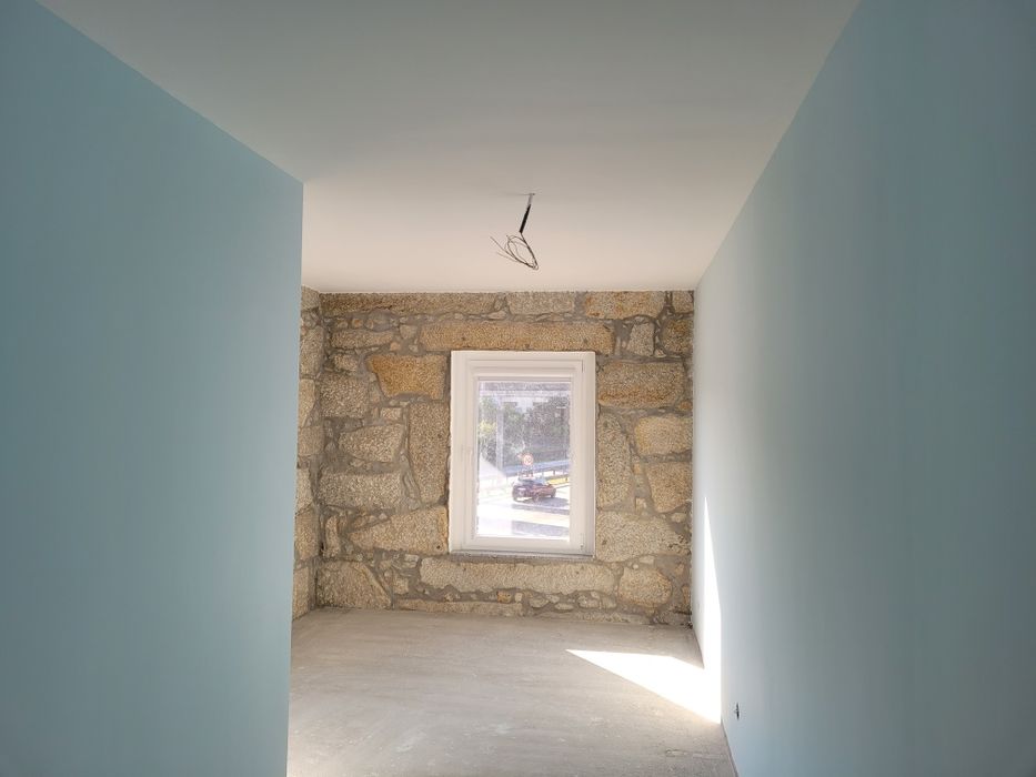 Remodelação de interiores pladur,massa cola e pintura.