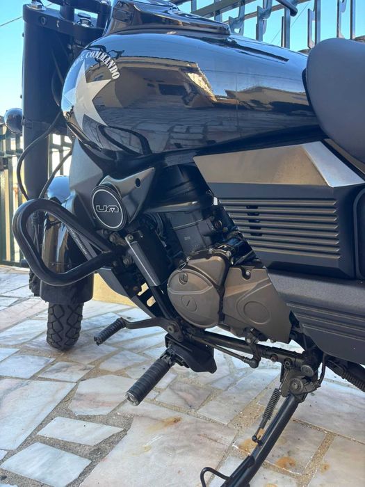mota UM renegade 125cc