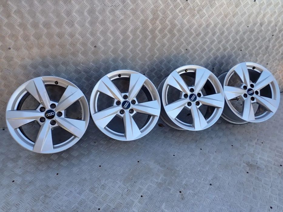 FELGI ALUMINIOWE AUDI 6,5JX16 ET 5X100 82A601025A