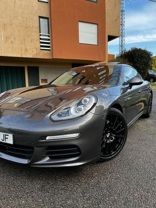 Porsche Panamera S E-Hybrid