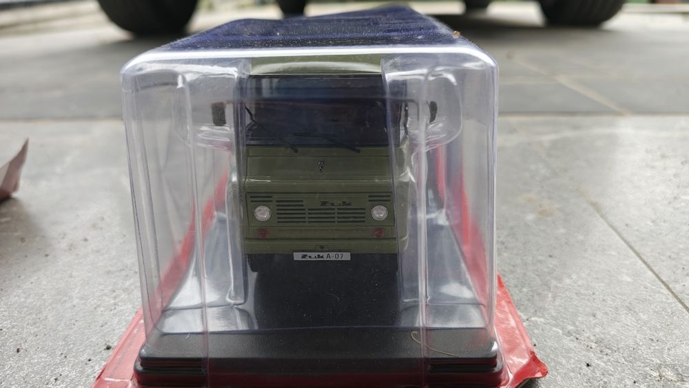 Żuk A-07 Zielony Hachette Samochody PRL