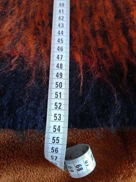Sweter włochaty damski M