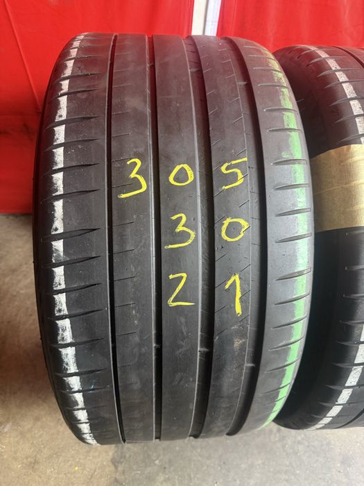 Pneus 305/30/21 Michelin Impecaveis