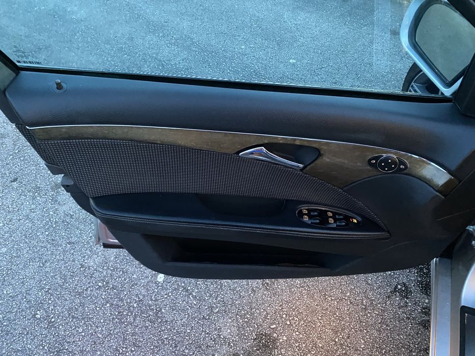 Mercedes e220 cdi troco por partner berlingo 3 lugares