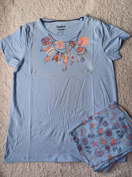 Piżamka nowa 104 ,110/116 , 122/128