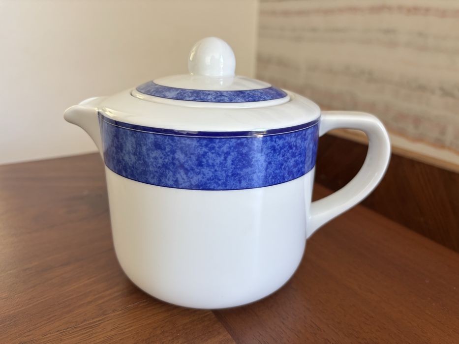 Tea and Coffee Service436855291752622082