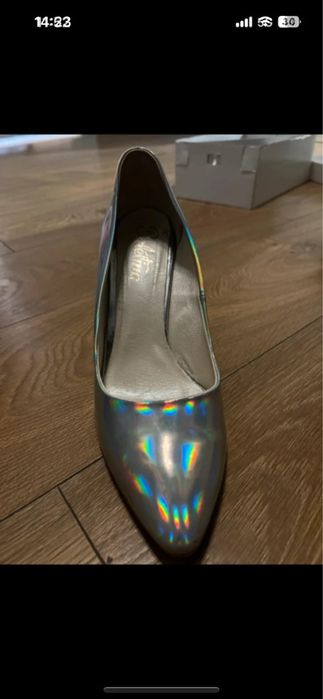 Buty na obcasie