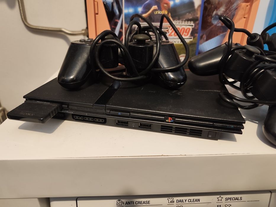 PlayStation 2 com 1 jogo