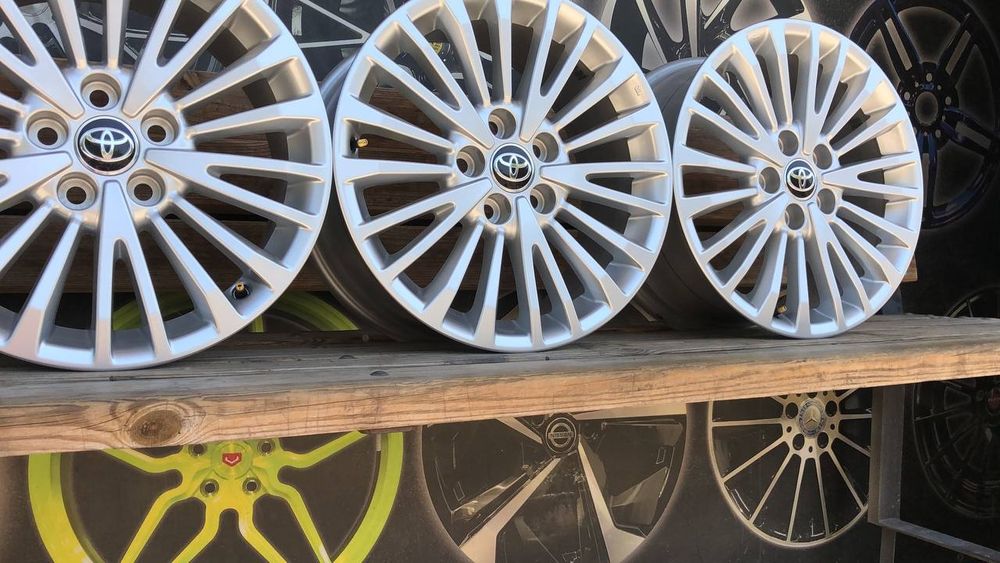 777 Новые оригинальные диски R18 5/114.3 Toyota Camry Lexus