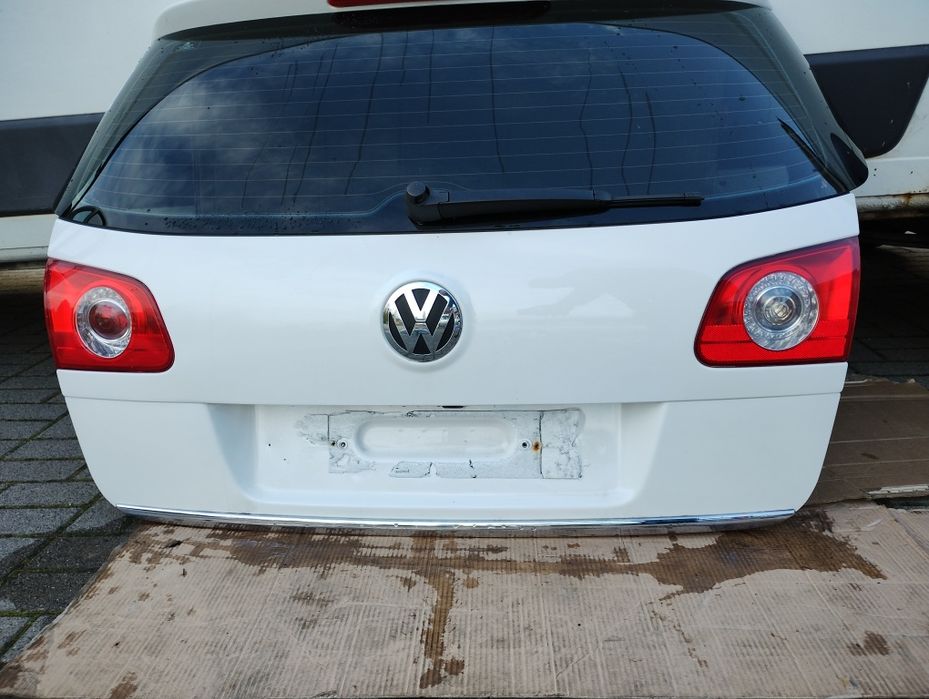 Klapa bagażnika VW Passat B6 Bez korozji biała