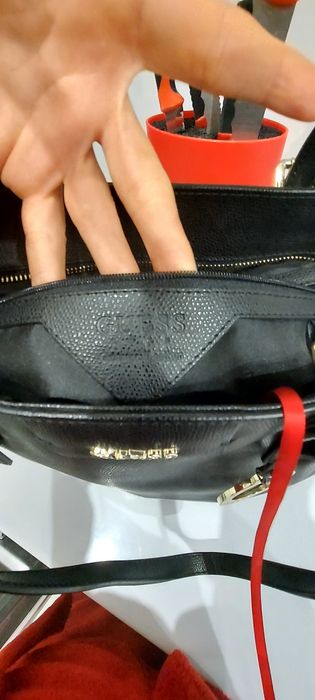 GUESS Продам фірмову сумку