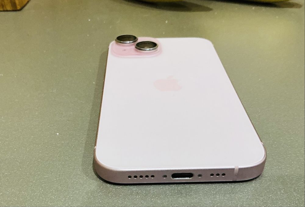 Iphone 15 128GB różowy