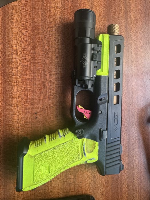 Glock 17 Tokyo Marui (Upgrades+FULL METAL) Airsoft