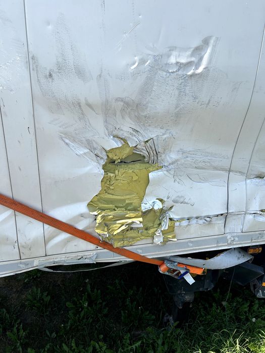 Naczepa SCHMITZ CARGOBULL po wypadkowa 2016