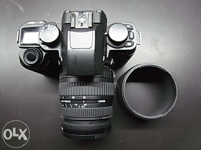 Sigma SA7 SLR Lens 28-70 + Extras64739847954818123