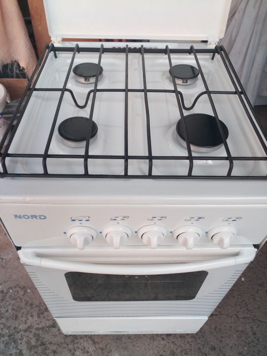 Газова плита 0.50см.Стояла в квартирі