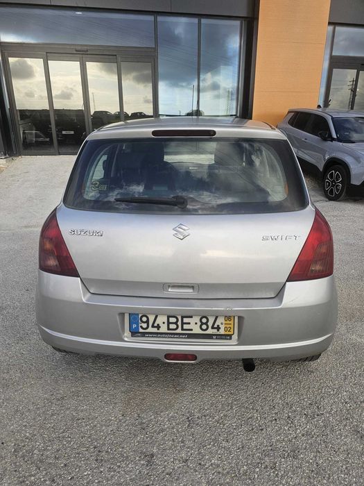 Suzuki Swift 1.3 DDiS 2006 | Gasóleo | Revisado | Inspeção 2027 | Multimédia