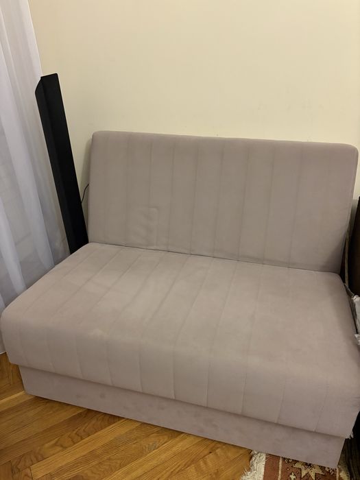 Sofa rozowa (niecałkowita)