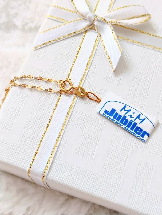 Złoty naszyjnik z medalikiem Maryja próba 585