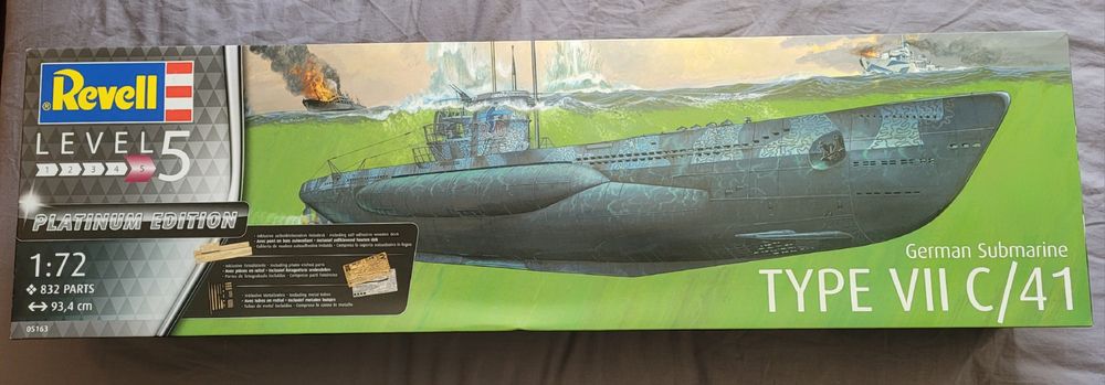 Submarino Revell 1:72 Type VII C/41 EDIÇÃO PLATINA kit modelismo