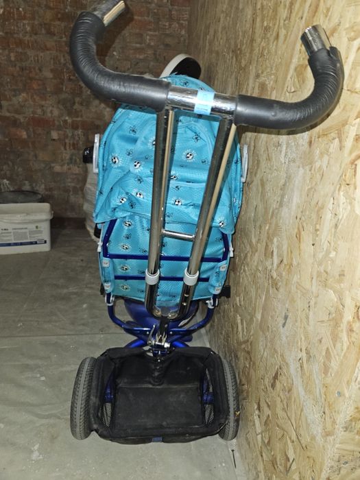 Подарую дитячий велосипед