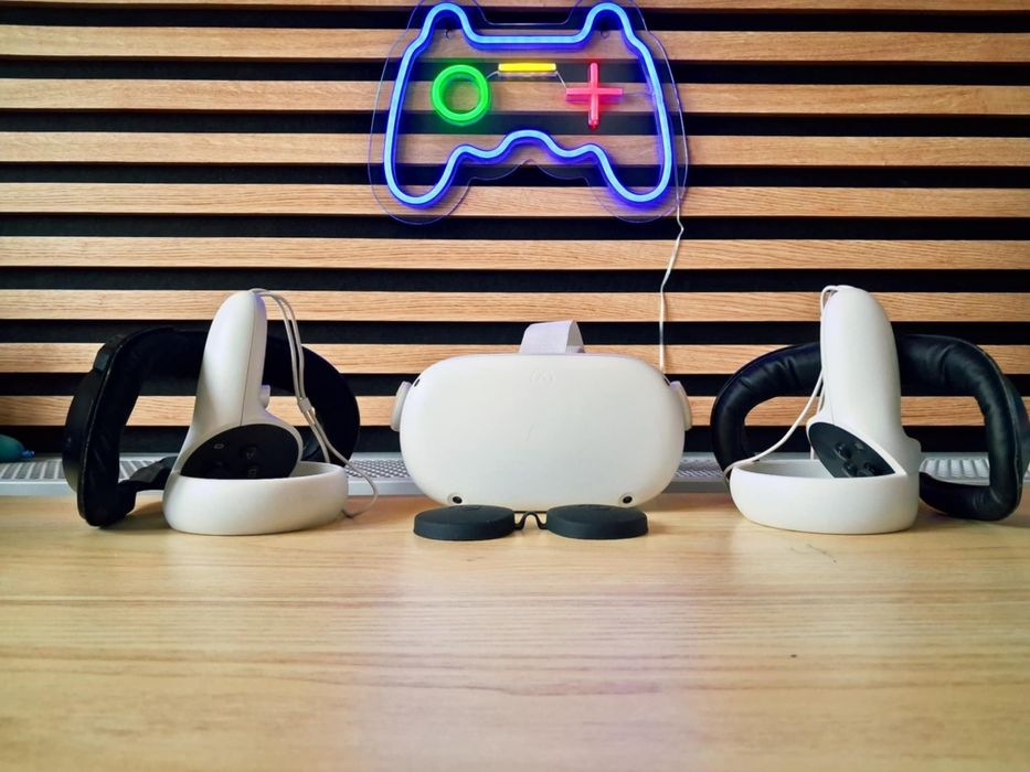 Meta Quest 2 – 256 GB + DODATKI | Gotowy zestaw VR!