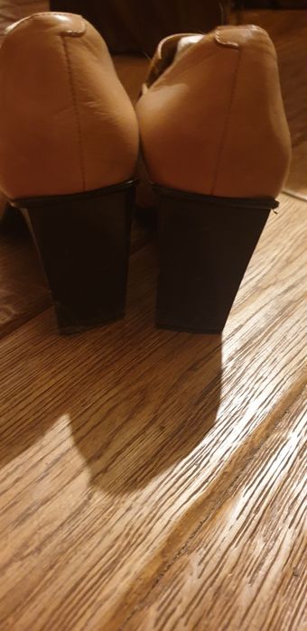 Buty damskie wsuwane