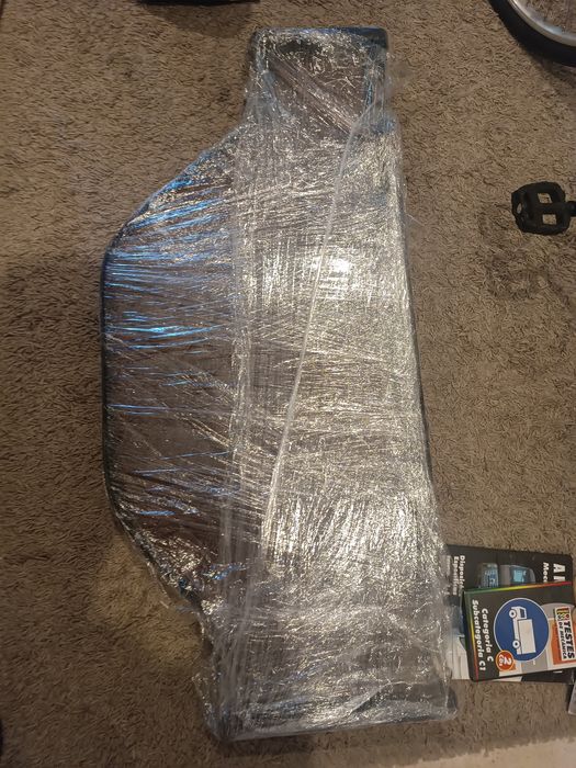 Tapetes DAF e mesa de centro