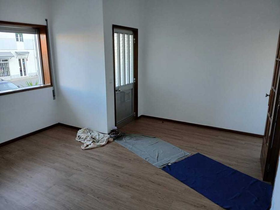 Arrendamento de Apartamento T1 - Darque