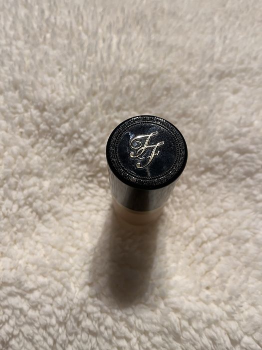 Too Faced Born This Way Light Beige podkład do twarzy