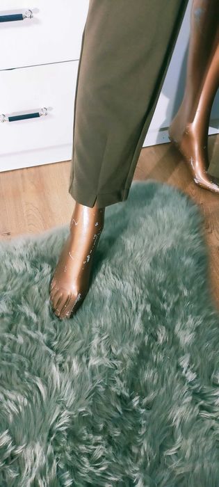 Spodnie brązowe wszyty pasek