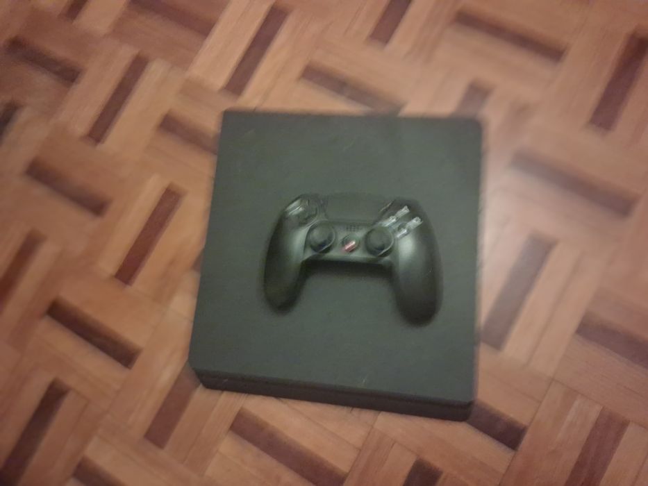Ps4 slim 1 comando | Bom estado