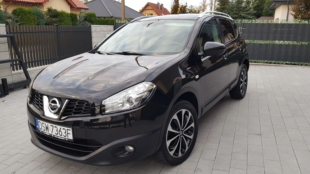 Nissan Qashqai Nissan Qashqai 2.0 Benzyna Automat 4x4 Maly Przebieg