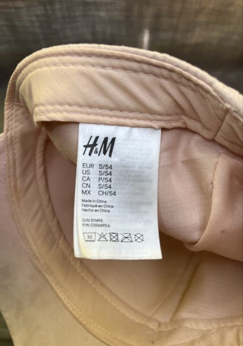 H&M czapka z daszkiem