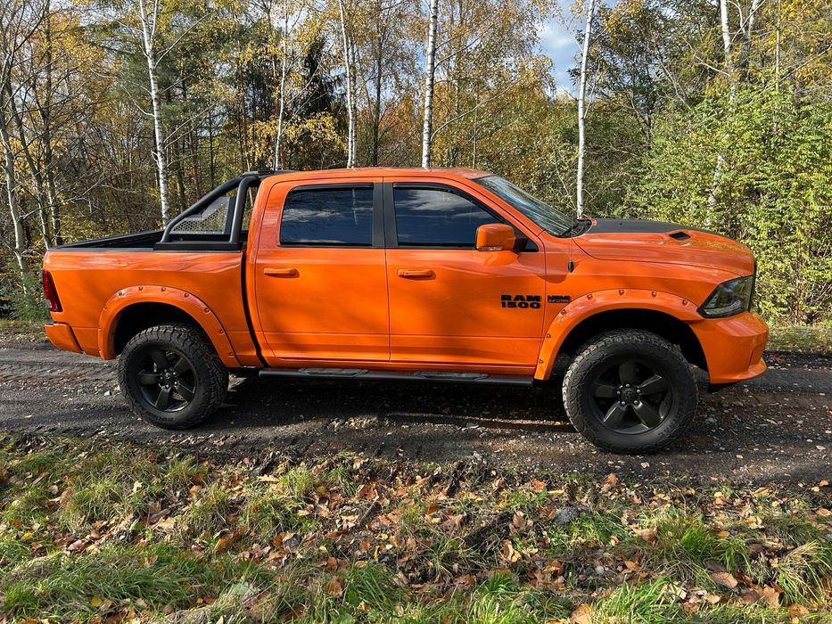 Dodge RAM SPORT, podwyższony, 5,7l V8 401 KM 4x4 2017r. PODWYŻSZONY