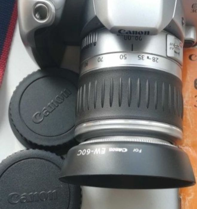 Бленда на об'єктив Canon EOS oбъектив Кенон зум