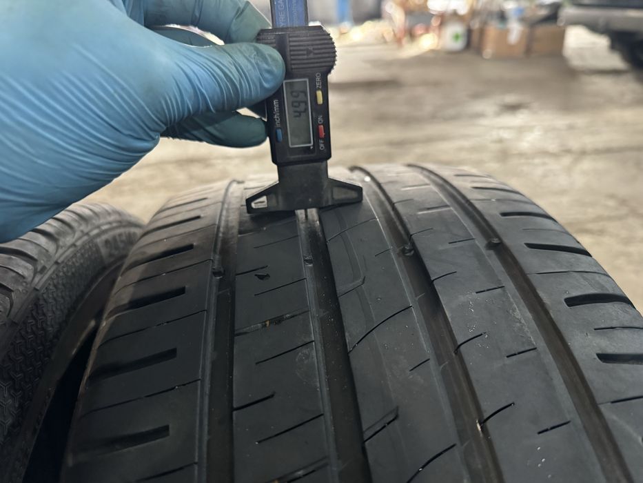 Шини PIRELLI 245/40R19 Резина колеса 6.5mm два 5.0mm 2021р а два 18р