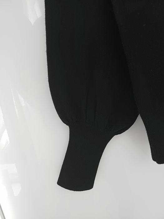 Massimo Dutti wełniany golf oversize czarny sweter z golfem wełna wiskoza kaszmir