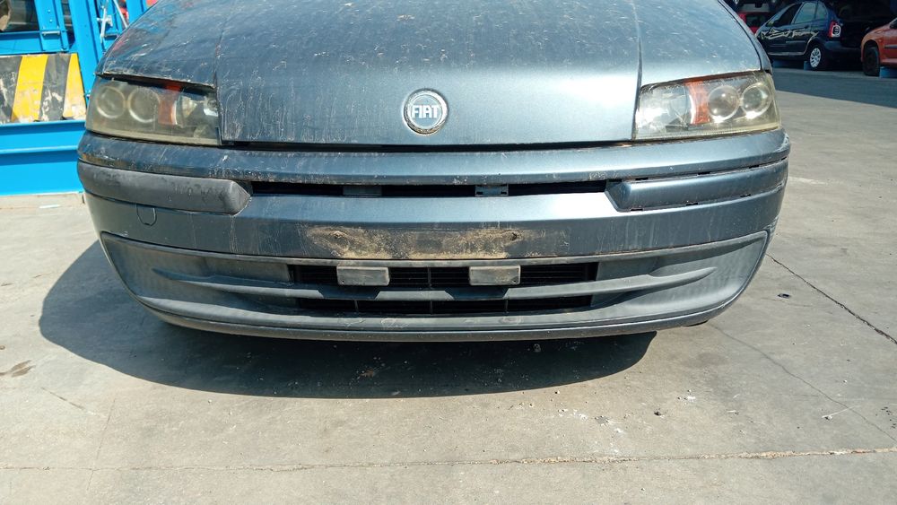 Pára-choques frente FIAT Punto (188_)