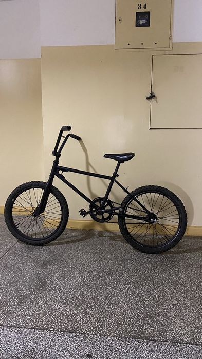 rower bmx czarny