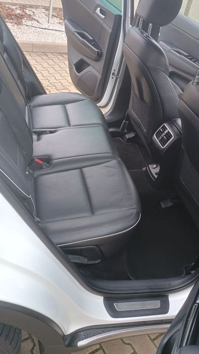Sprzedam KIA Sportage  GT-LINE 2.0 CRDI