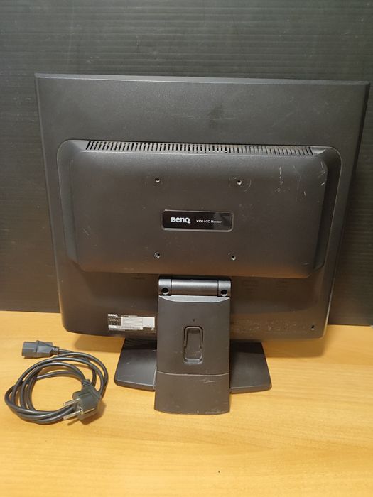 LCD monitor Benq  X900