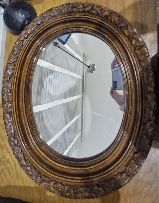 Lustro w pięknej ramie. Zabytek, VIntege