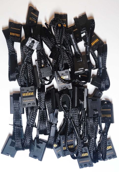 Кабелі, конектори Lian Li Uni Fan TL