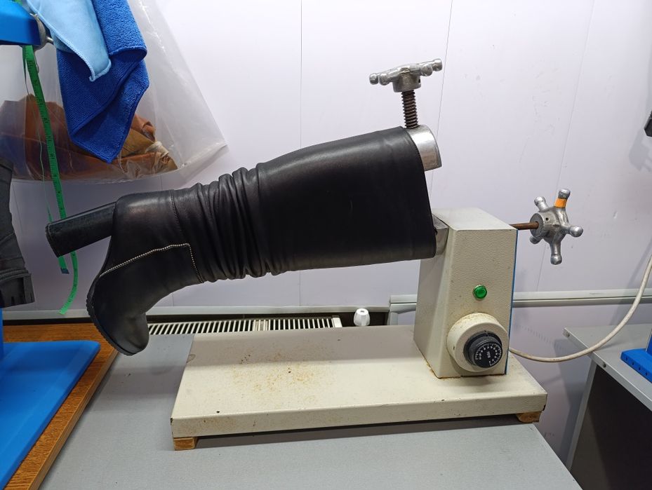 Професійна розтяжка взуття