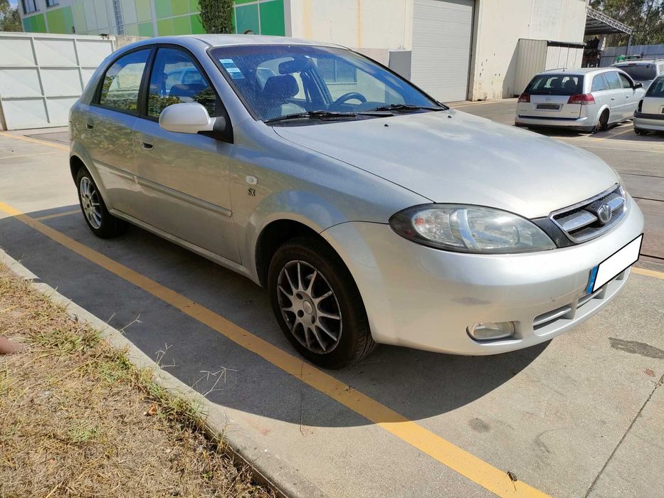 DAEWOO Lacetti Hatchback 1.4 Gasolina 95 cv / 70 kW 2004 - 2011 Para Peças