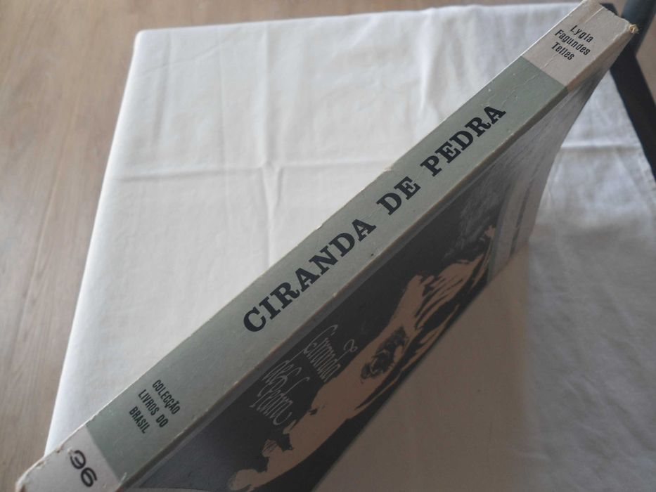 Ciranda de Pedra por Lygia Fagundes Telles
